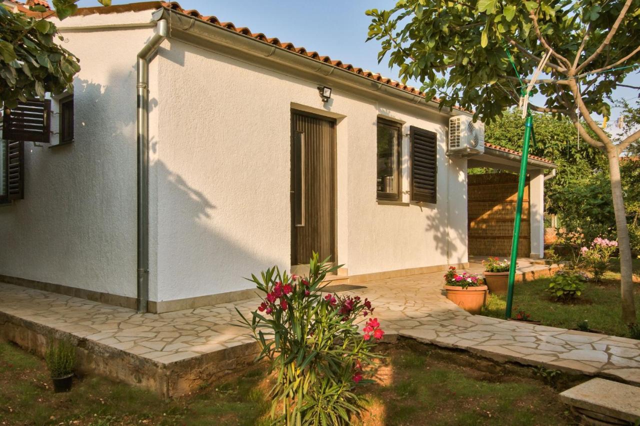Apartman Tanja Fažana Exterior foto