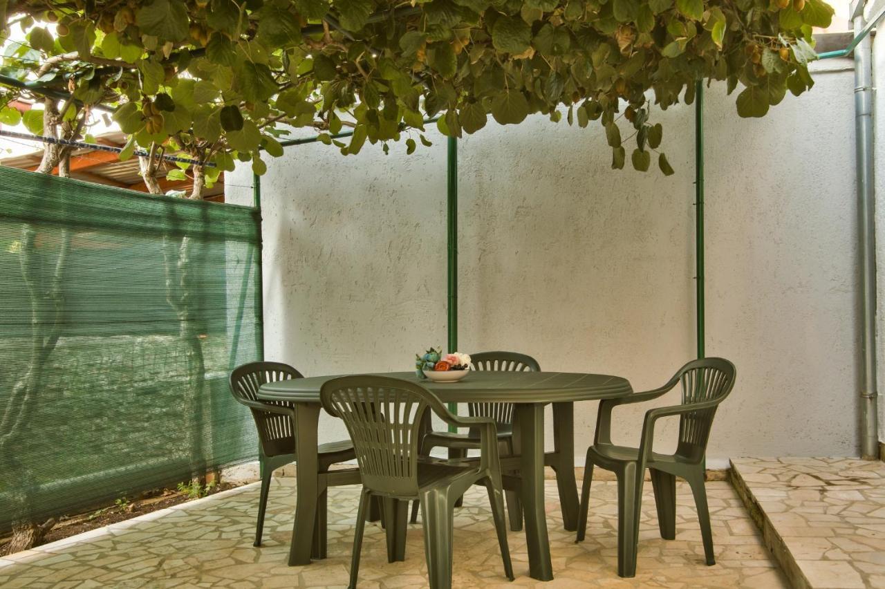 Apartman Tanja Fažana Exterior foto