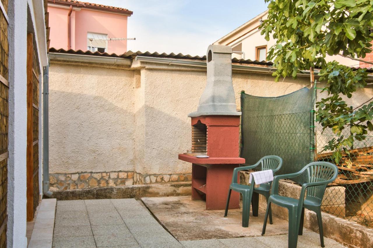 Apartman Tanja Fažana Exterior foto
